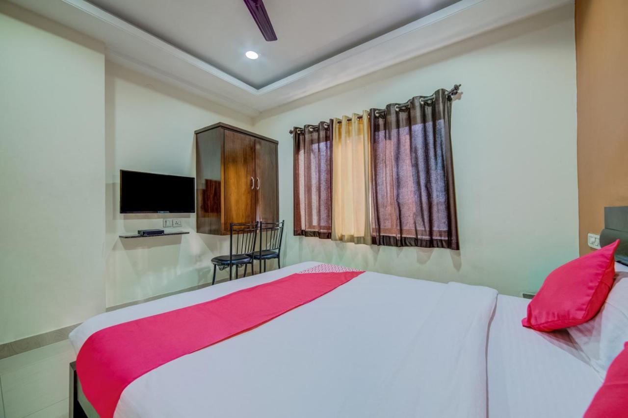 حيدر أباد Oyo 18431 Hotel Celestee Grand المظهر الخارجي الصورة