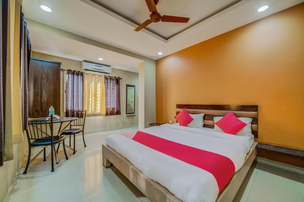 حيدر أباد Oyo 18431 Hotel Celestee Grand المظهر الخارجي الصورة